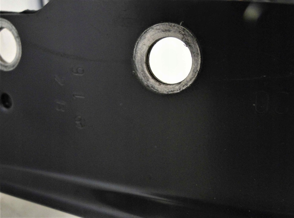 Mercedes e w211 211 рестайлинг  капот крышка двигателя Киев