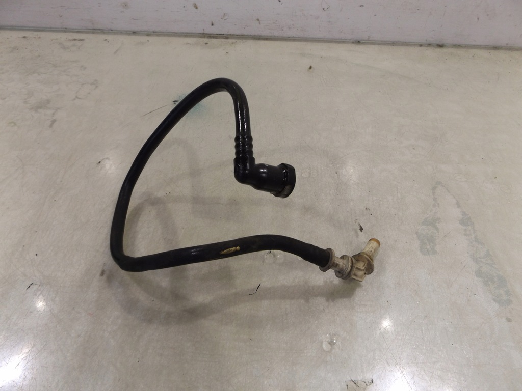 фото №3, Grand vitara 2,0td шланг пального