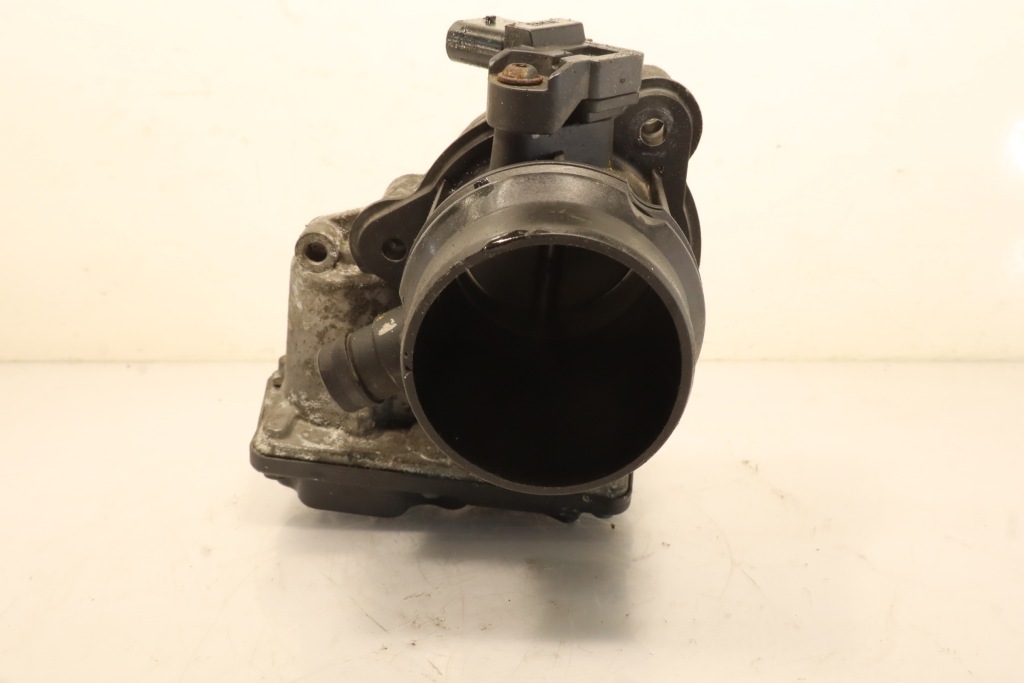 фото №1, Дроссельная заслонка bmw x1 ii f48 1.5