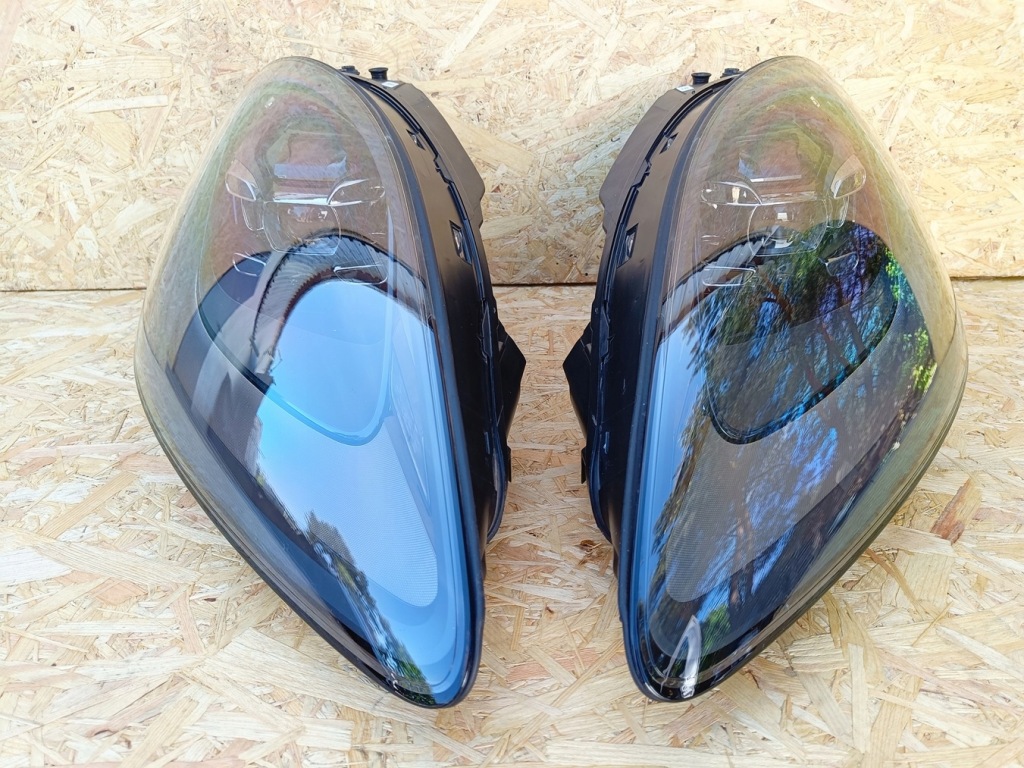 Porsche cayenne 9y ліхтарі  правий ліва перед full led pdls 9y0941033ak 2022r Зі Шроту