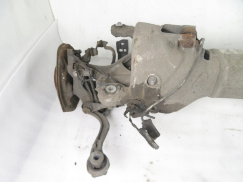 фото №3, Подрамник задняя peugeot 407 coupe