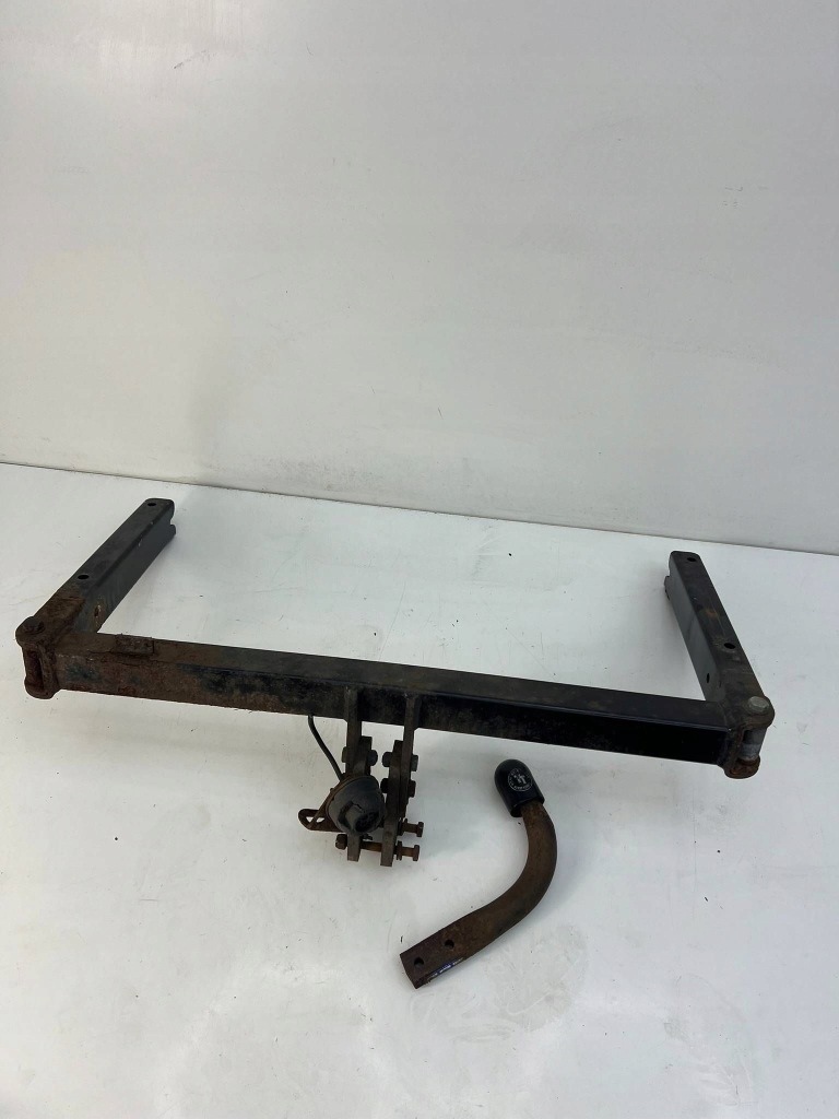 Купить Фаркоп  буксировочный audi a4 s4 b8 8k