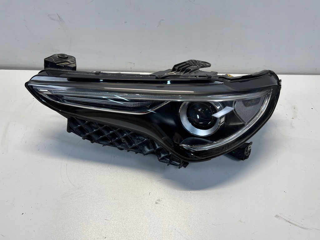 фото №1, Alfa romeo stelvio лампа ліва перед ксенон led 50552987