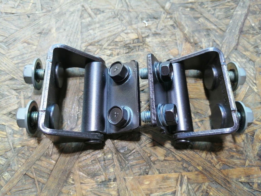 фото №1, Outlander iii phev петли крышки задняя 18r c06