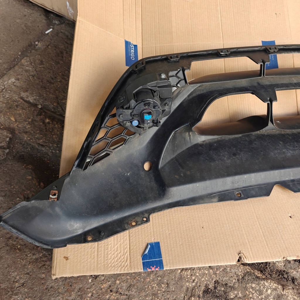 Nissan juke f15 2016r dół бампера перед противотуманные фары Недорого