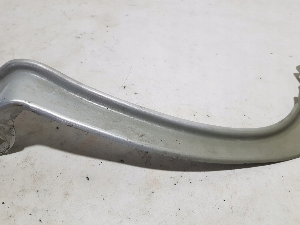 Кронштейн крыла кронштейн кронштейн правый rpawe mercedes slk r172 w172 с Разборки