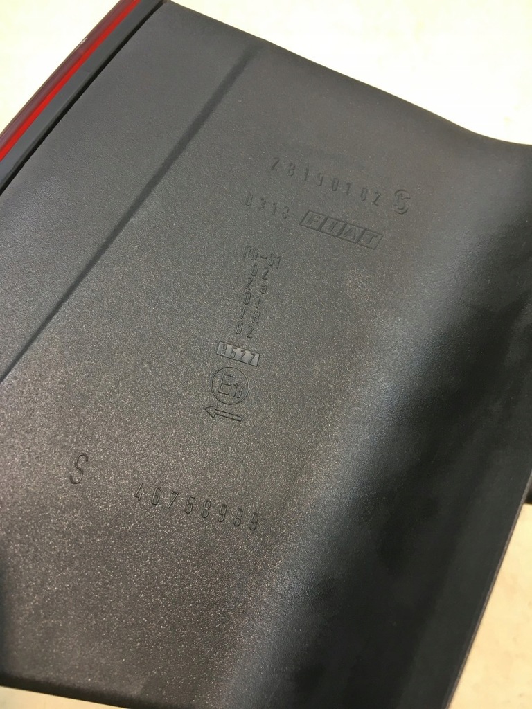 фото №7, Лампа лівий задня fiat stilo kombi 46758989