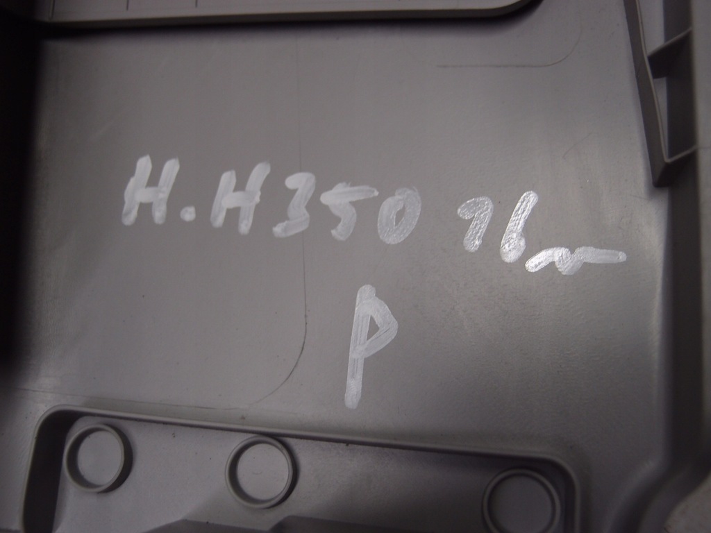 фото №12, Захист стійка правого hyundai h350 2016