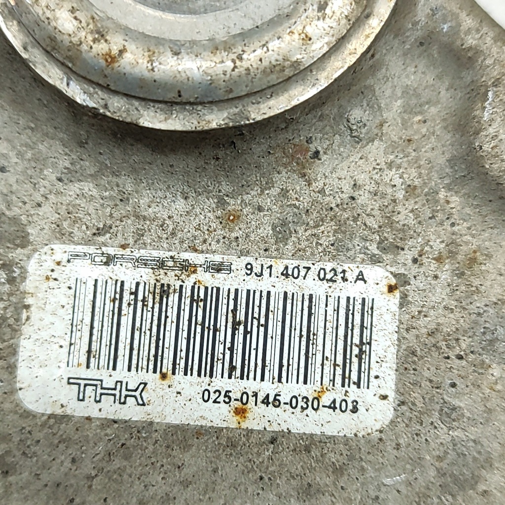 фото №7, Porsche taycan 9j1 2021 левая сторона нижний рычаг передний