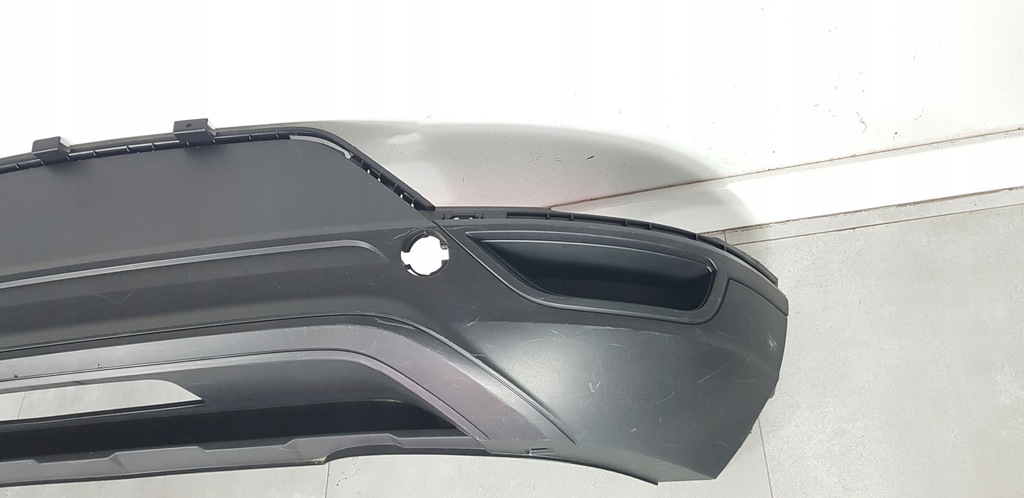 фото №4, Vw t-roc накладка dół бампер задня 2ga807521a