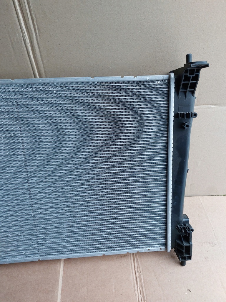 Радіатор води opel corsa d 1.3cdti оригінал Ціна