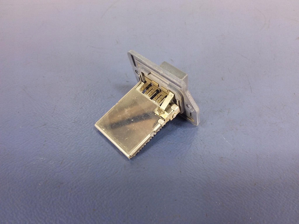 фото №2, Hyundai matrix резистор вентилятор