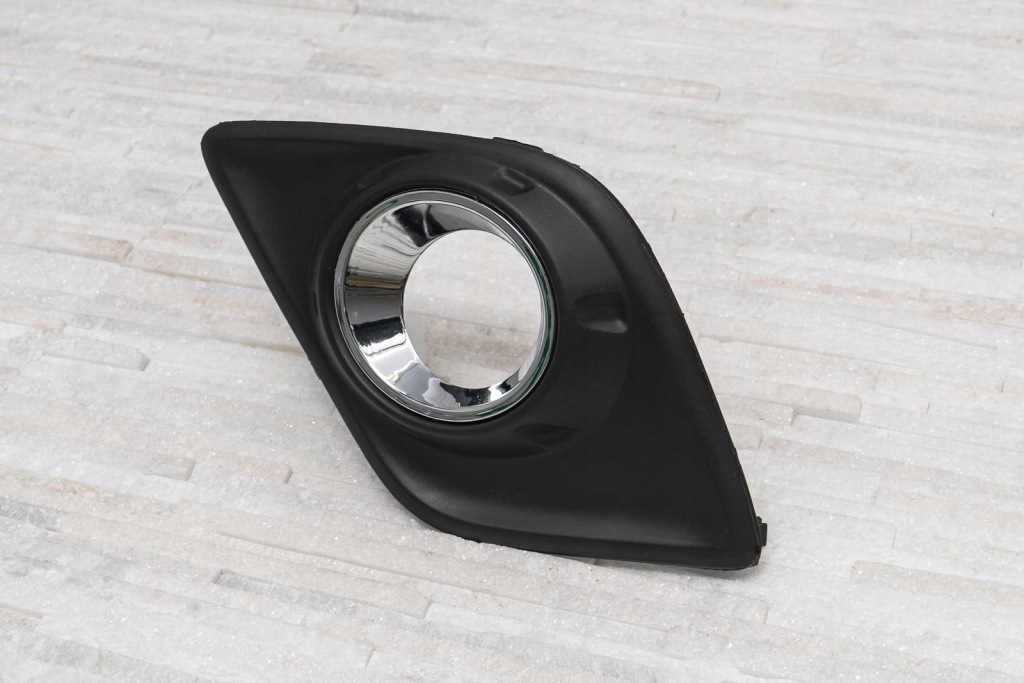 фото №7, Toyota hilux viii 2015-2017 решітка бампера pod протитуманна фара ліва 521270k170