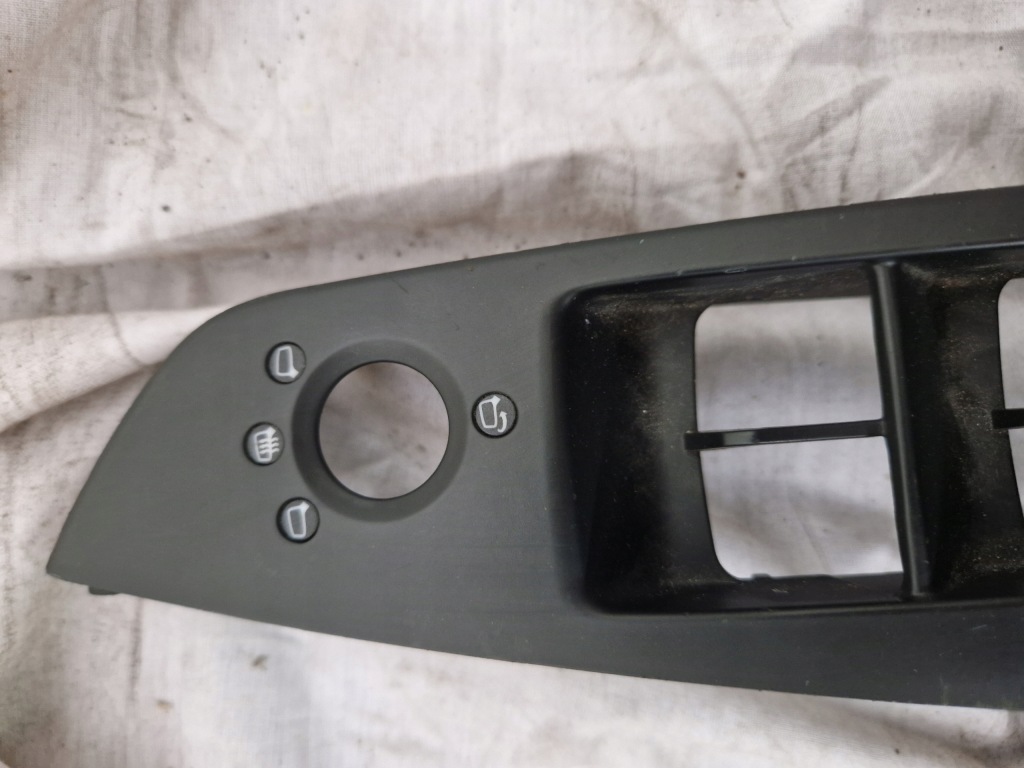 фото №2, Audi a7 4g8 защита переключателей ручка обшивка l