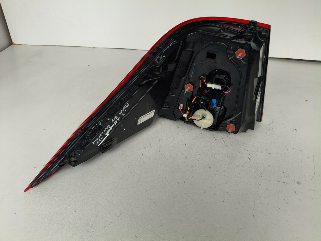 фото №4, Лампа правая задняя mercedes ml w166 11- led