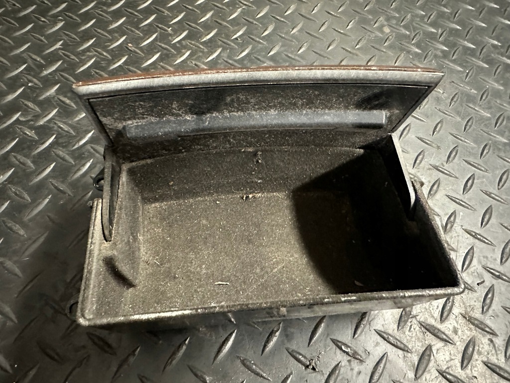 фото №6, Бардачок туннель dekor audi a8 d3 4e1/2858601