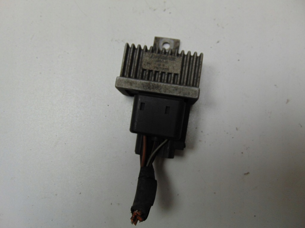 фото №3, Привід. свічка żar. r 1.5/2.2dci kan/mas