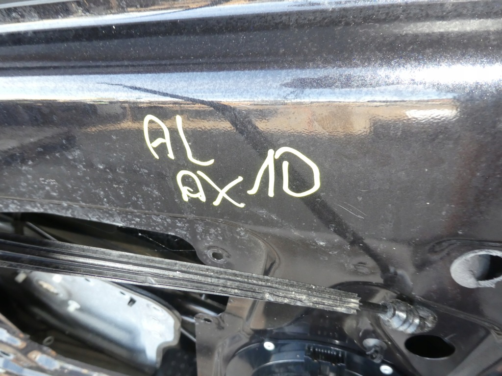 фото №14, Дверь правый перед чёрные skoda superb ii