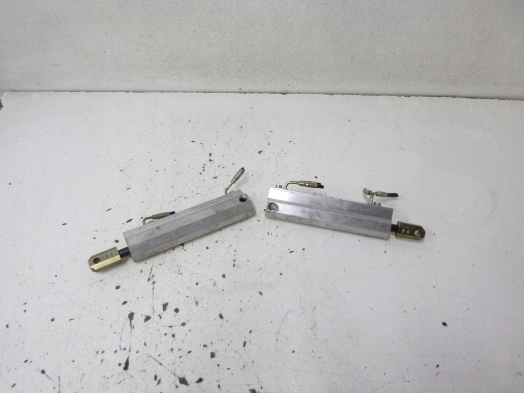 фото №9, Амортизаторы крышки peugeot 206 cc cabrio 2006r.