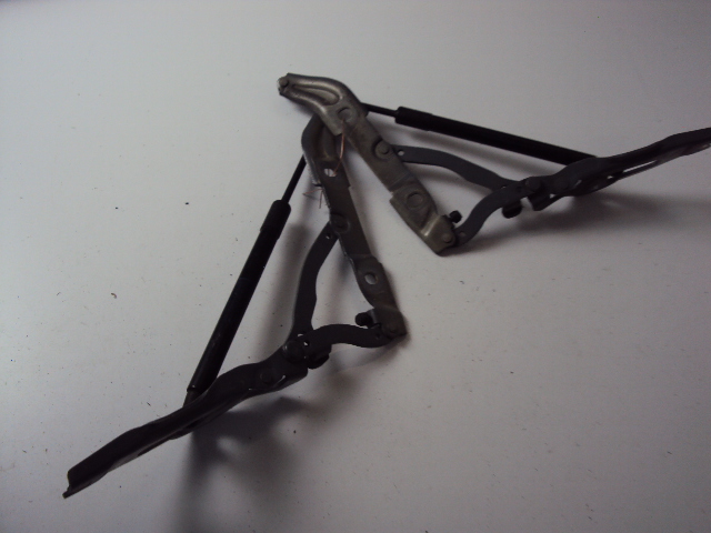 фото №3, Петлі кришки задня bmw serii 3 e90 sedan