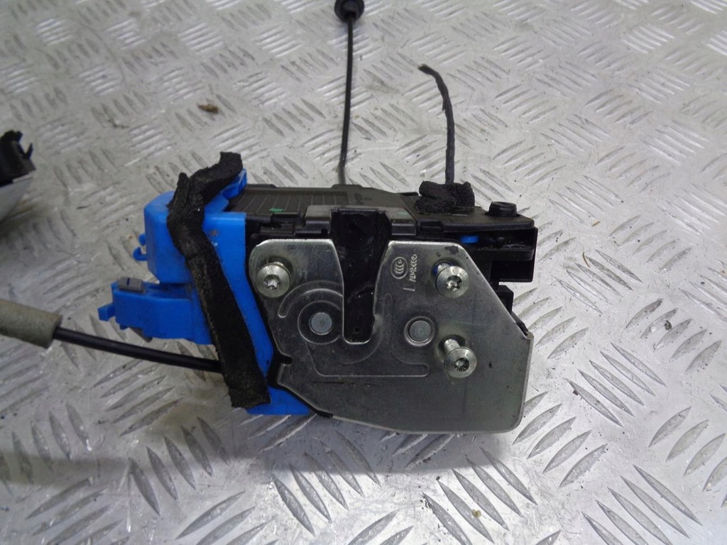 фото №9, Замок ручка дверь левый задняя задний kia ceed 2 ii kombi 2012- 81410-a2300 eu