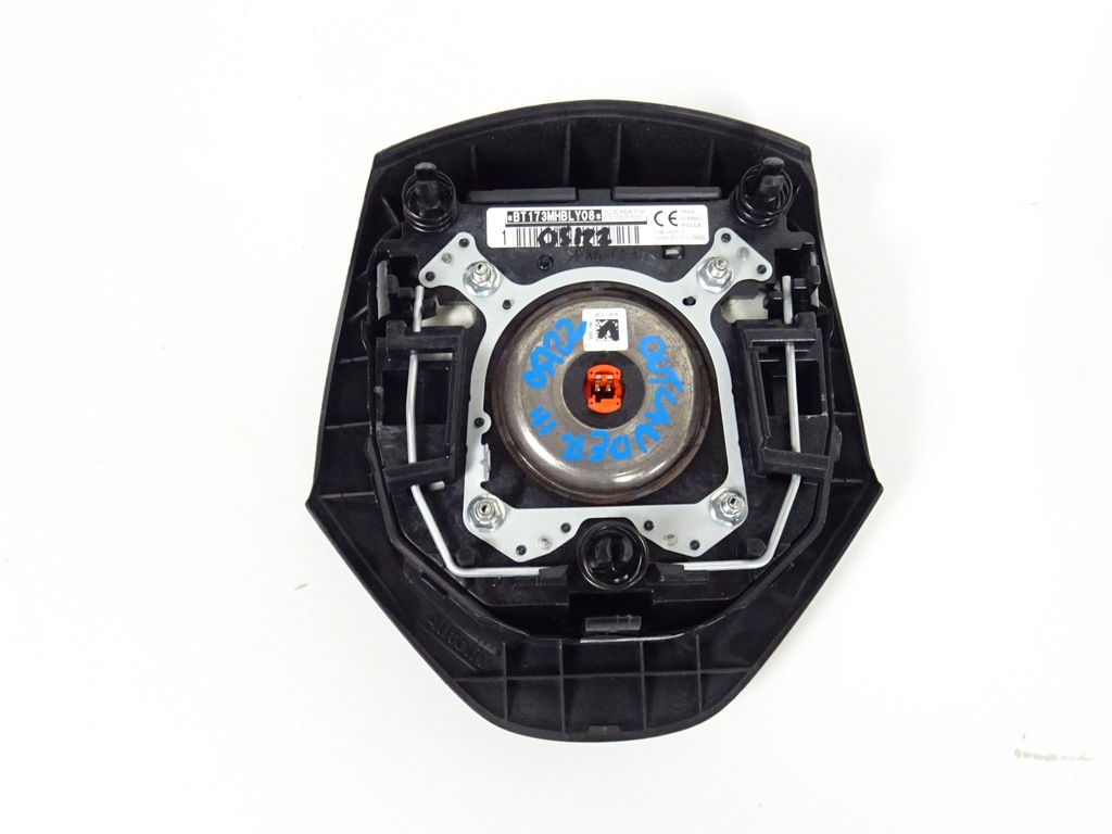 фото №13, Outlander iii lift консоль приборная панель приборная панель подушка безопасности подушки безопасности ремни