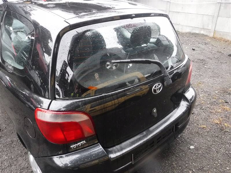 фото №1, Кришка багажника задня toyota yaris i