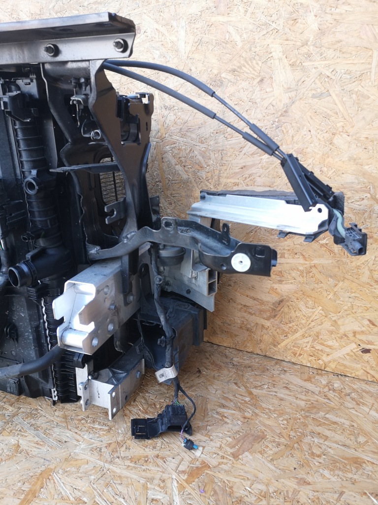 фото №8, Bmw x5 g05 pas передній радіатор 45e 39yskm