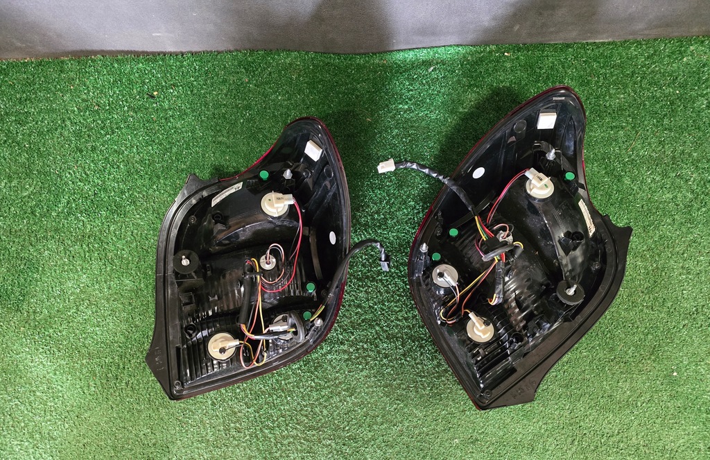 фото №6, Лампа лампы задняя peugeot 108 14-