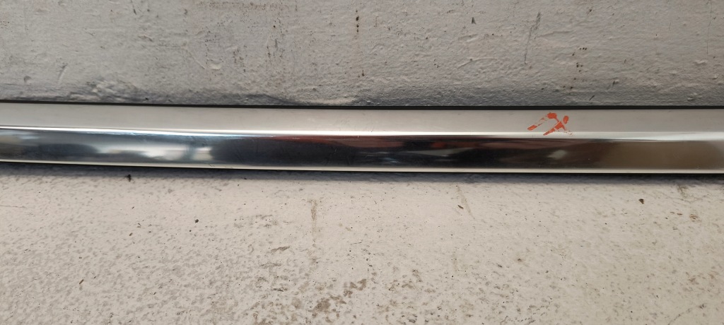 фото №3, Хром молдинг двері правий перед tesla model 3 iii