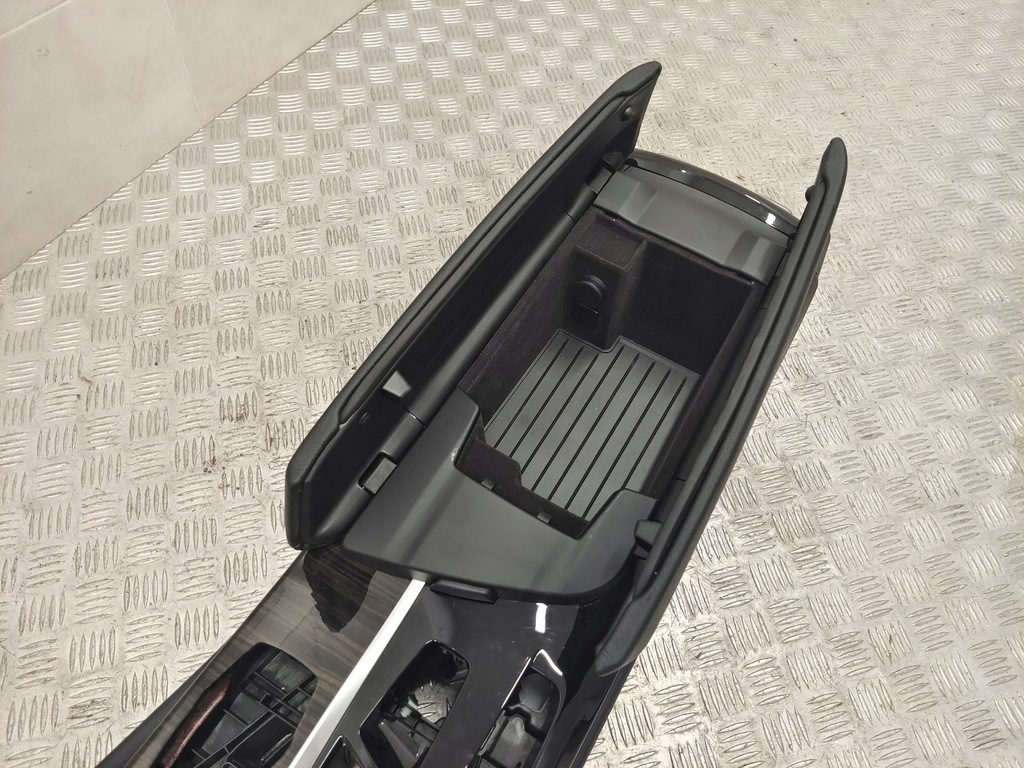 фото №10, Bmw g32 тунель підлокітник