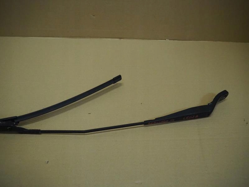 фото №3, Рычаг дворники левая berlingo iii partner iii