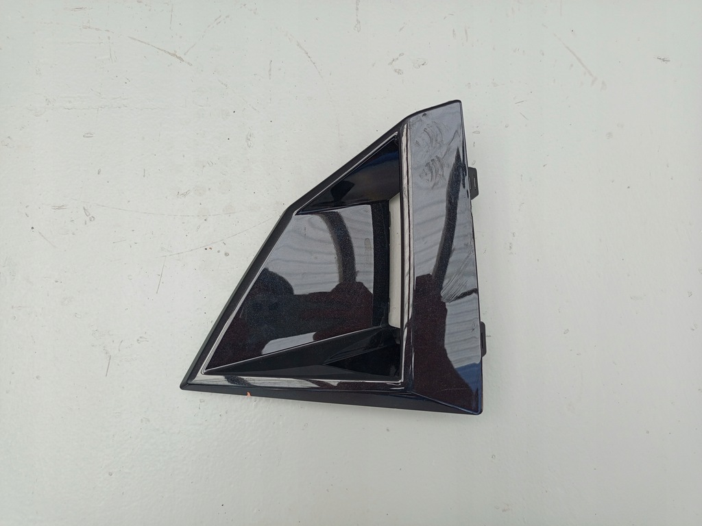 фото №11, Skoda karoq 57a lift 2022- решітка решітка радіатора бампера права перед 57a853768 ÷