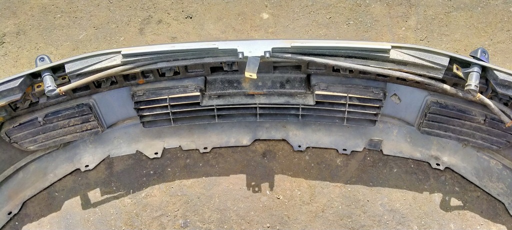 фото №5, Mitsubishi carisma lift 99-04 бампер передний перед