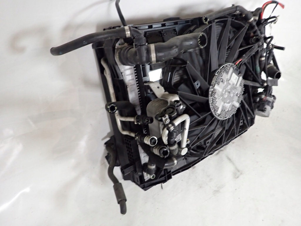 фото №12, Bmw 6 f06 11- pas передній підсилювач радіатор