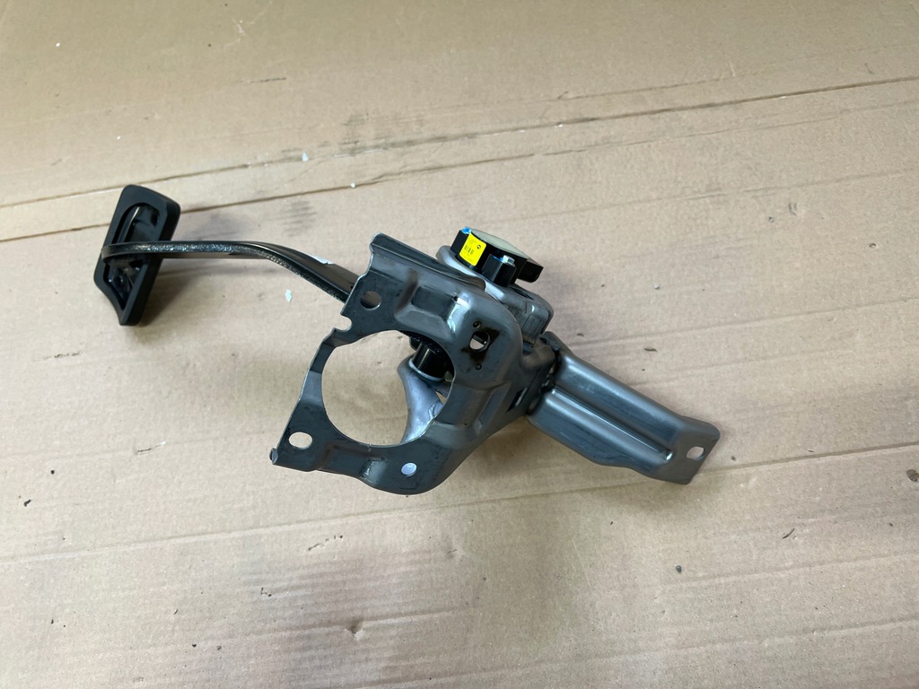 фото №10, Hyundai kona 1.6 gdi hybrid автоматическая коробка передач педаль тормоза