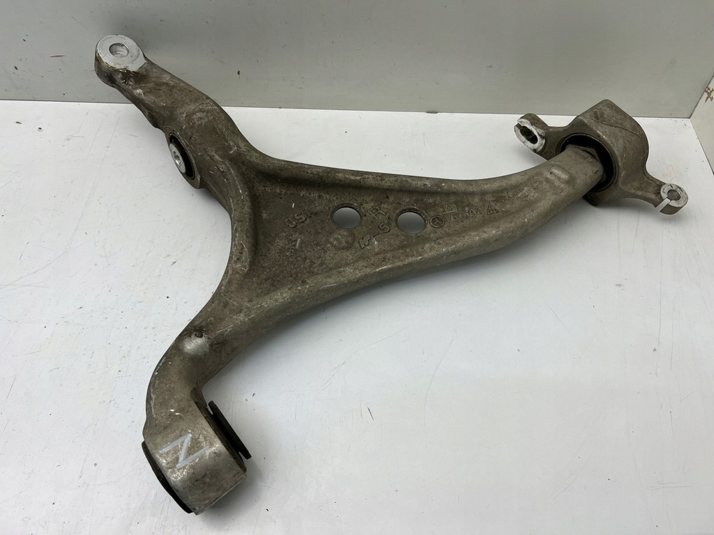 фото №1, Mercedes ml gle w166 важіль передній правий нижній перед оригінал n