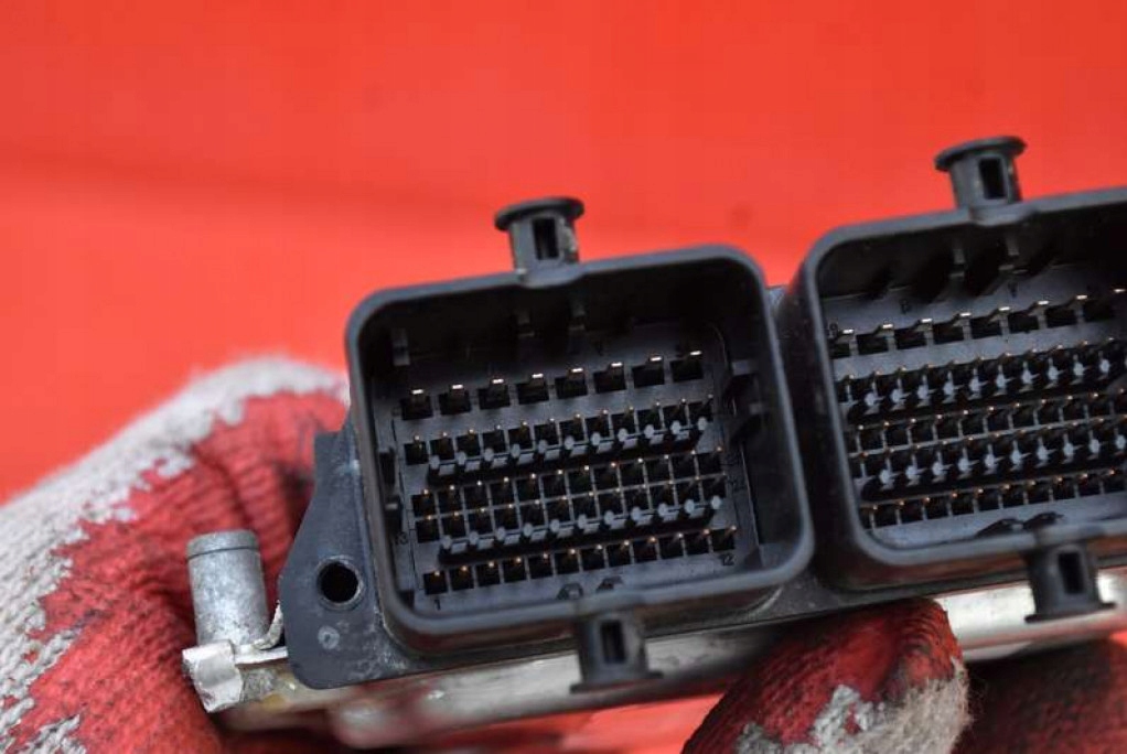 фото №9, Блок управления бортовой компьютер двигателя 04c907309n 0261s08574 vw up 1.0 mpi 60 km 11-20