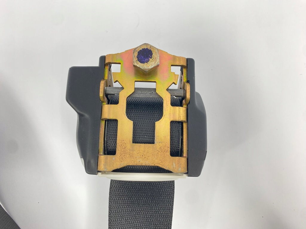 Ремень ремни безопасности левый задний  mercedes w140 c140 s klasa 1408600785 Недорого