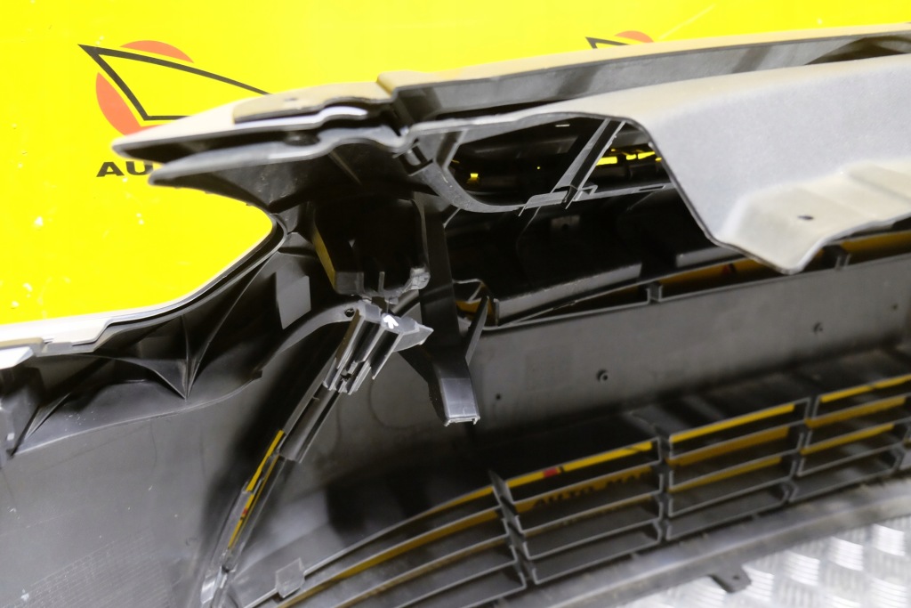 фото №14, Ford c max c-max 2010- бампер перед решітка радіатора usa