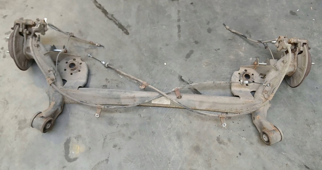 фото №1, Hyundai i10 ii балка подвеска задняя oś задняя 1.0 2015r