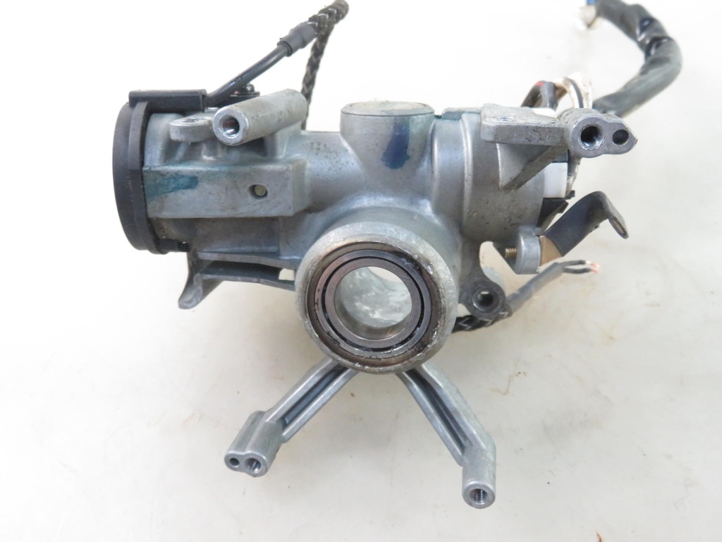 фото №6, Замок зажигания вкладка opel frontera b