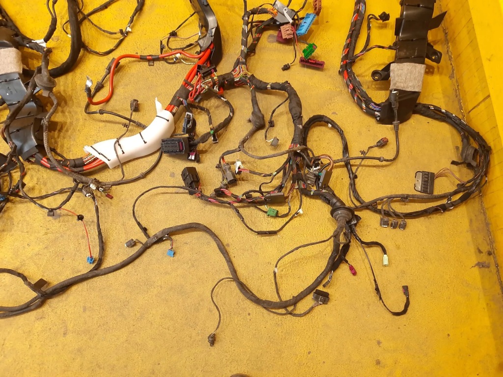 фото №8, Bmw 7 g12 жгут электропроводка салона