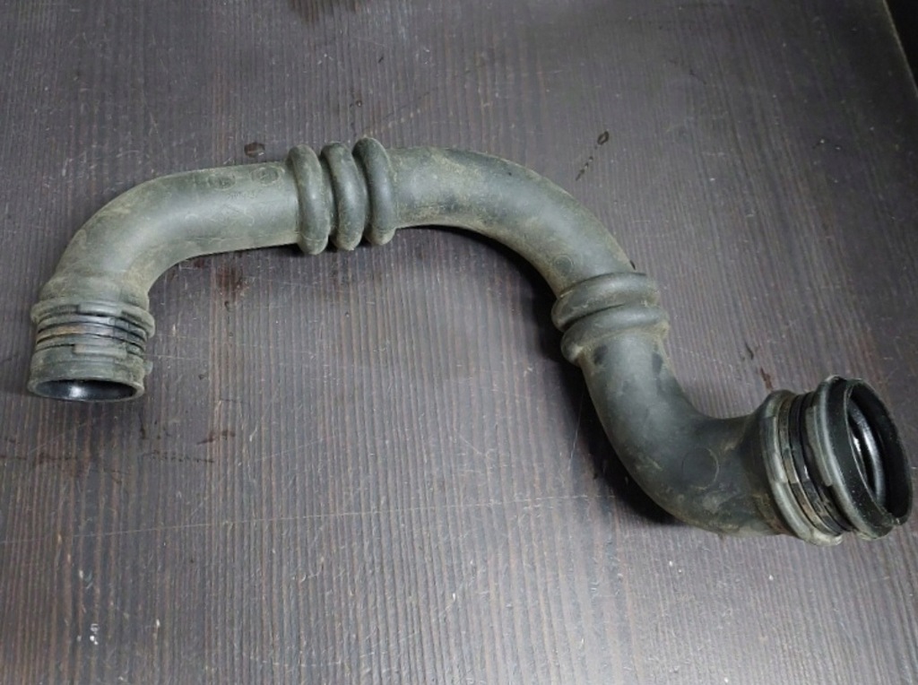 фото №1, Renault clio iii труба шланг інтеркулер 8200519298