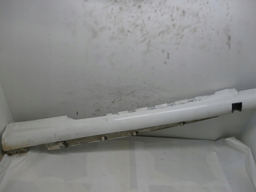 фото №1, Mercedes e w207 c207 молдинг поріг накладка p 159