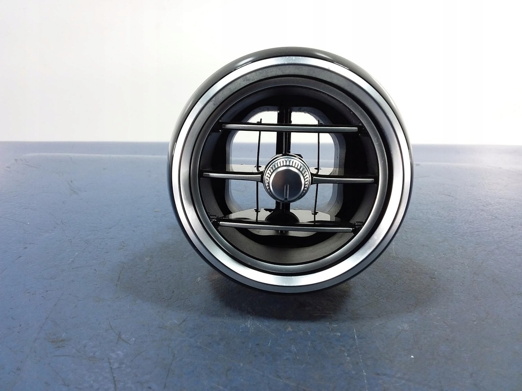 фото №1, Mercedes glc w253 решётка обдув консоли средняя