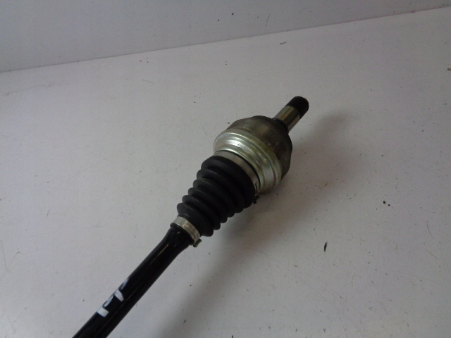 Приводной вал правый  перед audi q3 2 83a 1.5 tfsi sportback 2022 r Доставка