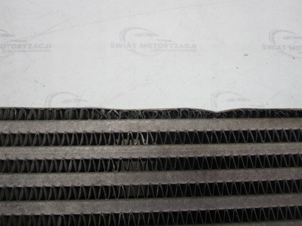 Opel insignia a 11r интеркулер p1831002 13241751 Недорого