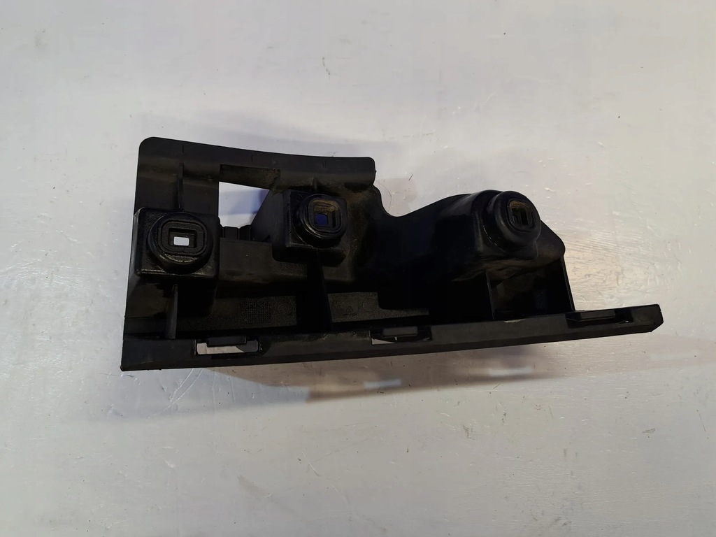 фото №4, Volvo s60 2005 элементы крепёжные