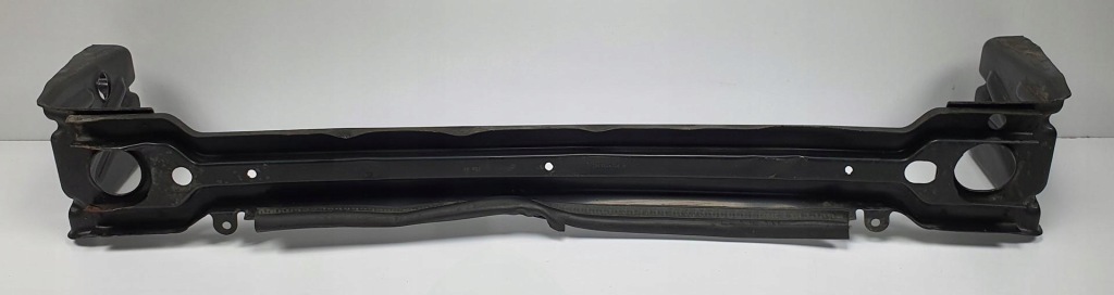 Ремінь нижній балка під  радіатор chrysler 300c Зі Шроту